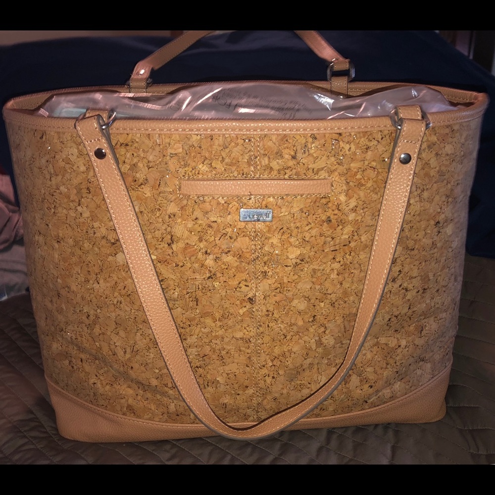 31 Style setter metallic cork tote & wristlet